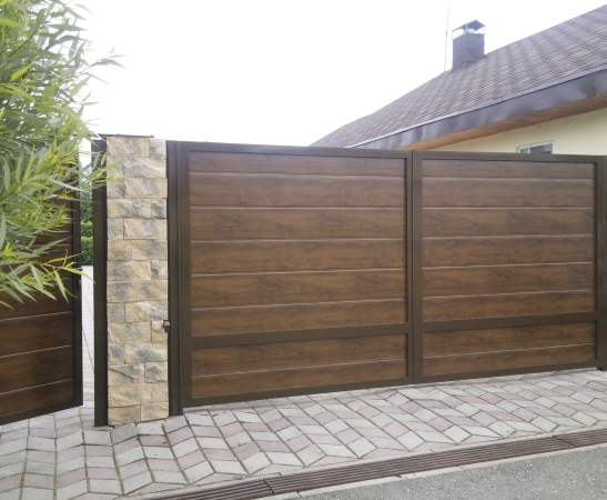 Распашные ворота в Зеленчукской